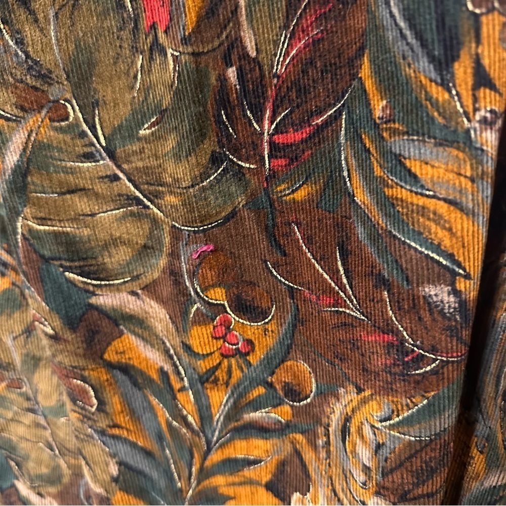 Size 2 /4 Vintage Berries and Leaves Corduroy Fabric Skirt - Picture 3 of 6